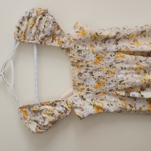 ASTR the label cap sleeve floral dress - Picture 7 of 7